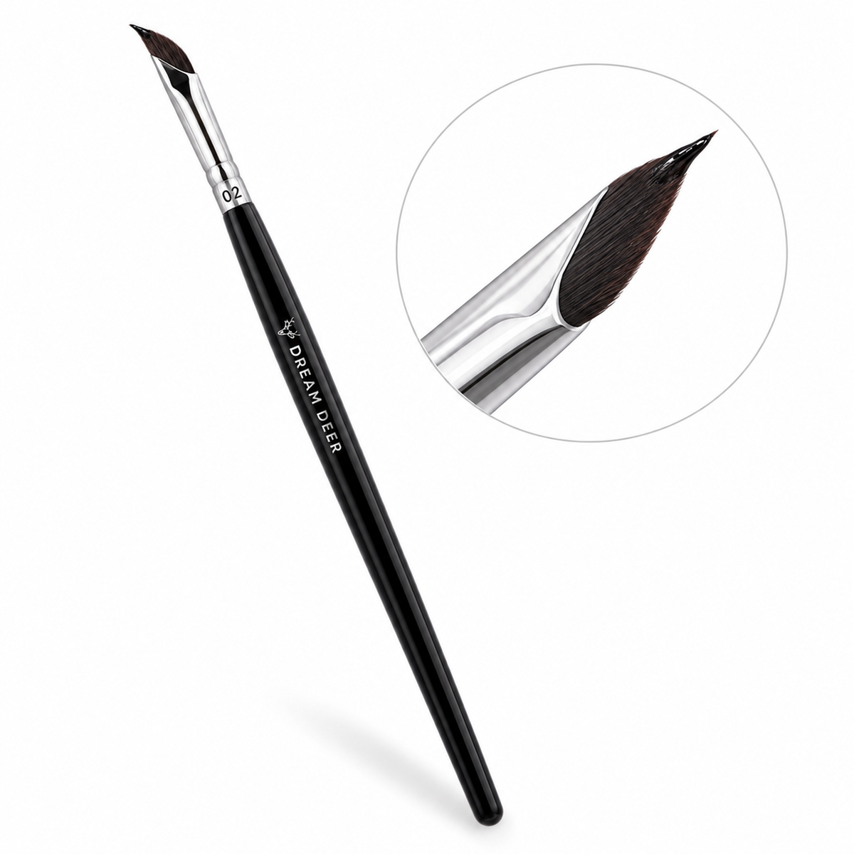 Dream Deer Sickle Eyeliner Brush #02 texture and application