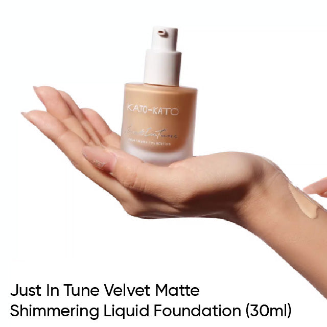 KATO-KATO Just In Tune Velvet Matte Shimmering Liquid Foundation (30ml) Katokato 芝芝哒波丝滑粉底液 恰好合拍柔雾微光粉底液 (30ml)