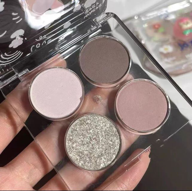 HOLD LIVE Cute Animal Planet Eyeshadow Palette Holdlive 萌物星球眼影盘