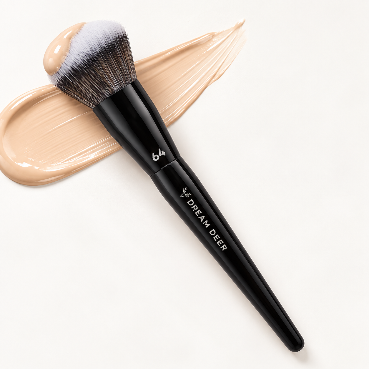 Dream Deer Foundation Blending Brush #64 texture and application