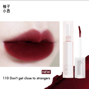 CC SHEER Cloud Velvet Powder Mist Lip Cream CC SHEER 柚子小西云朵绒绒粉雾唇霜